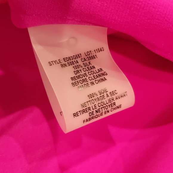 Elie Tahari Fuchsia 100% Silk Blouse with Beaded Floral Collar - Picture 3 of 7